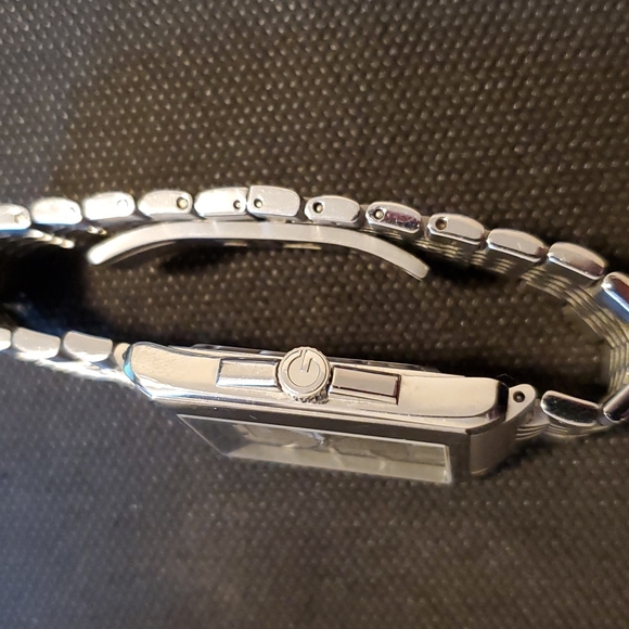 Gucci G-Timeless Black Rectangle Watch - EUC - Picture 10 of 14